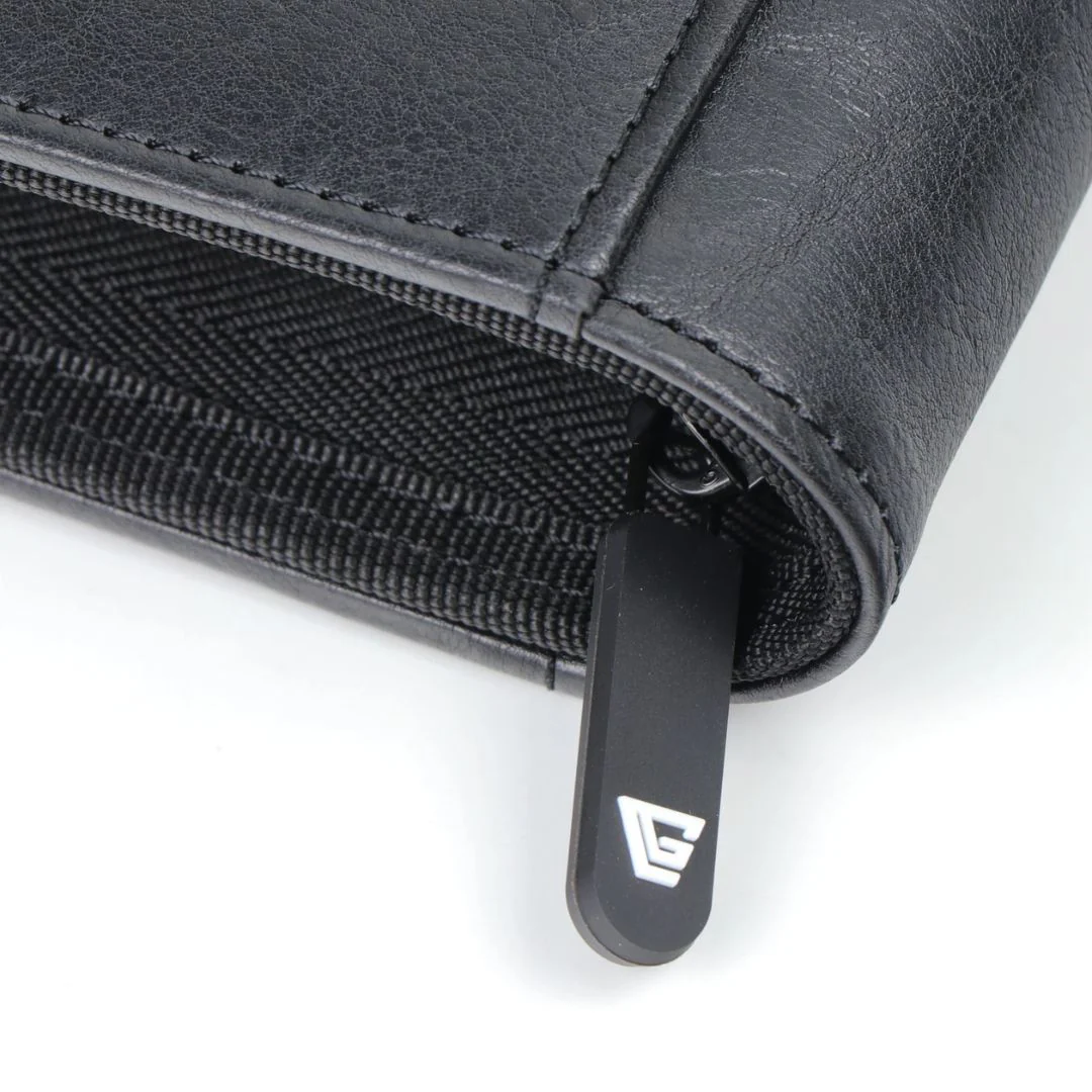 Gemloader: Premium Semi-Rigid Fit Collector's Binder (168 Pockets) - Image 2