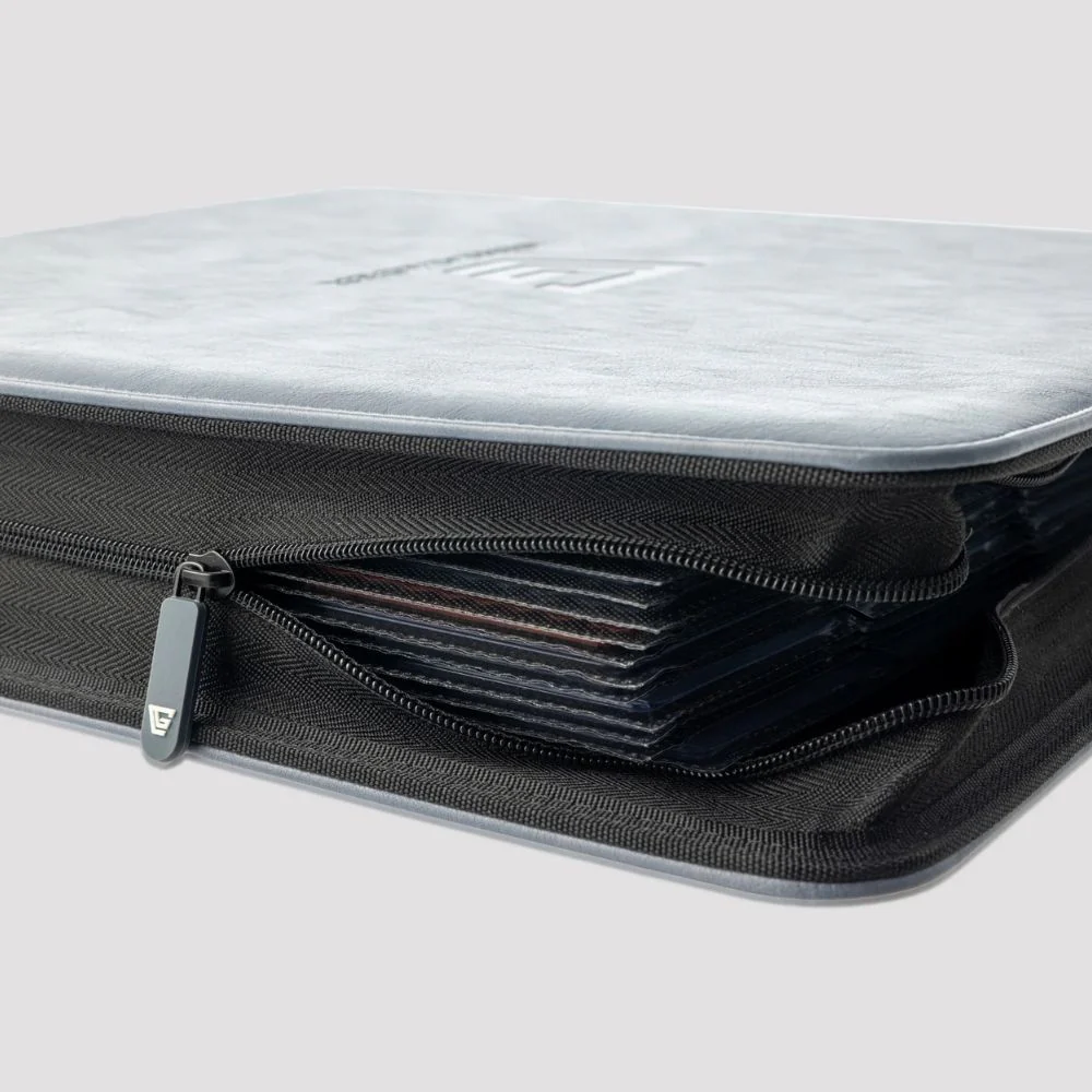 Gemloader: Premium Toploader Fit Collector's Binder (336 Pockets) - Image 4